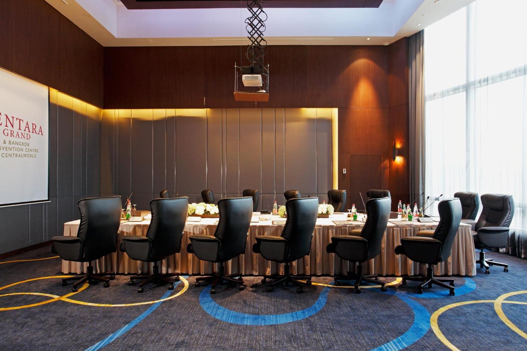 Centara Grand At Centralworld Bangkok Exterior photo Meeting room