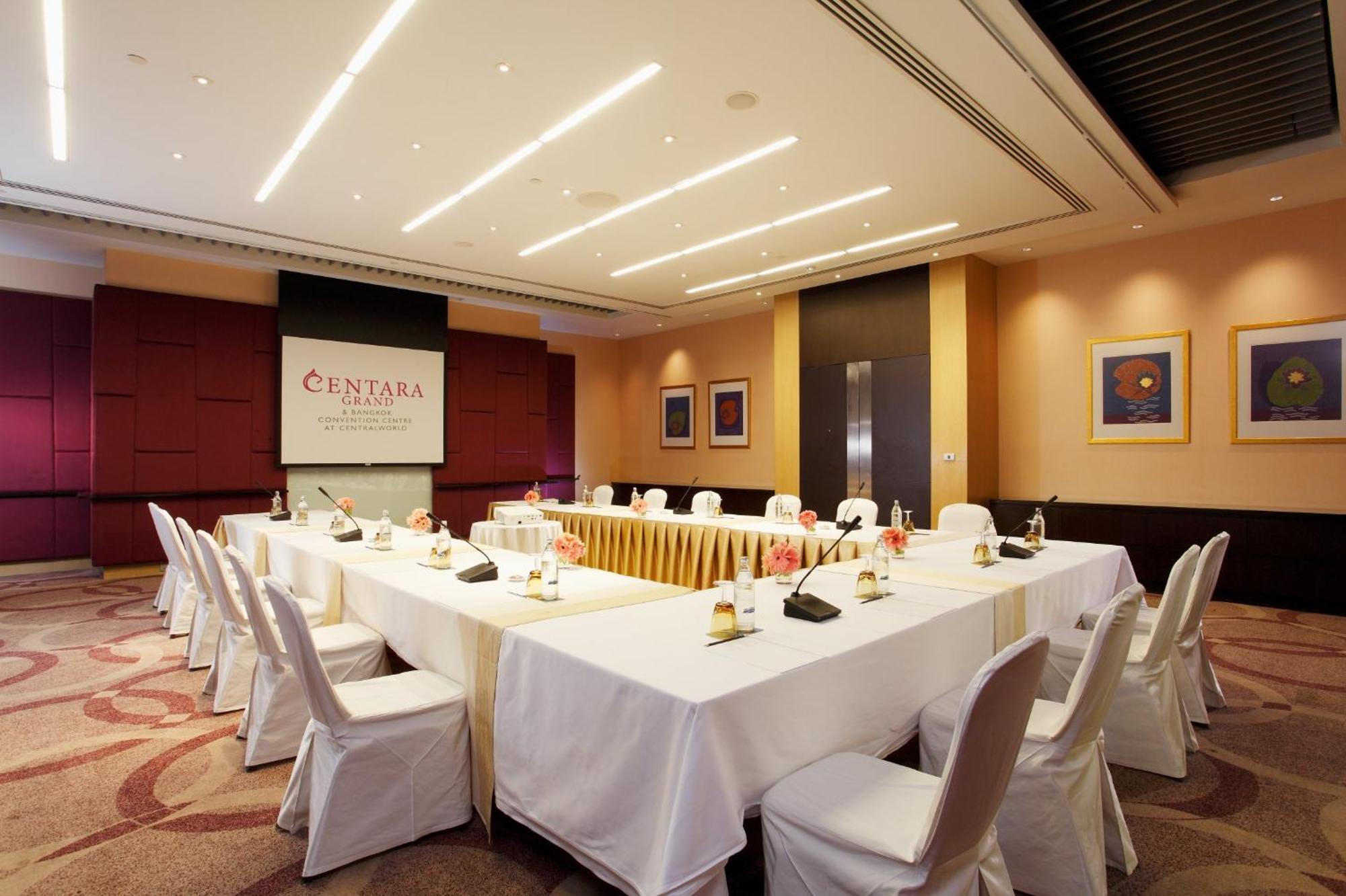 Centara Grand At Centralworld Bangkok Exterior photo Meeting room